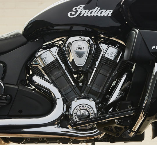 EEN GROTE MOTOR MET VEEL KOPPEL